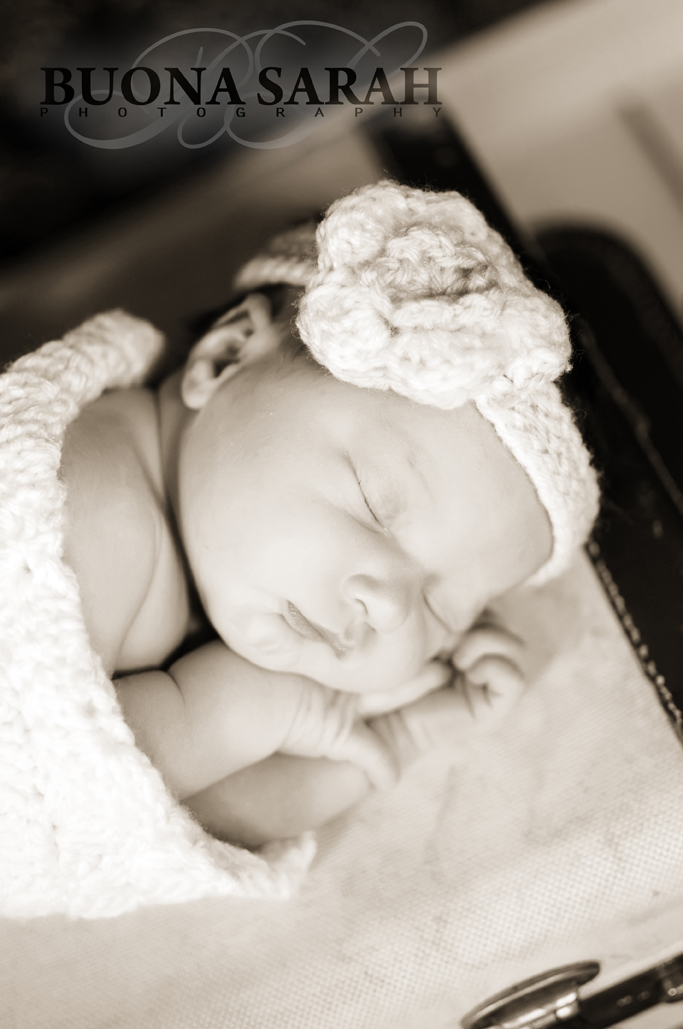 tulsa newborn photographer 